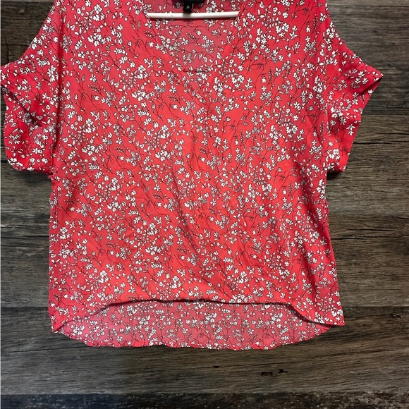 Banana Republic Floral Coral & White High Low Blouse - Picture 1 of 7